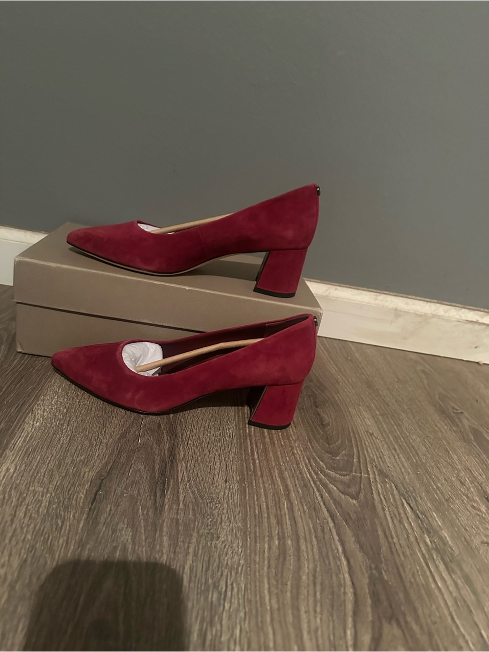 Donald J. Pliner Burgundy Suede Pointed Toe Block Heel Pumps - Picture 3 of 7